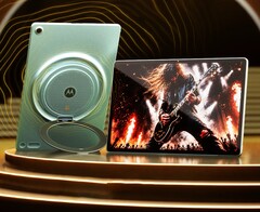 El Moto Pad 70 Groove está equipado con nueve altavoces de la marca JBL.