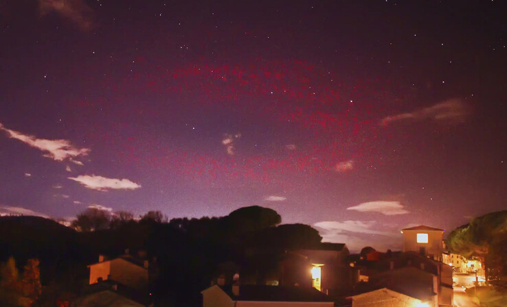 Imagen que muestra el halo rojo captada por Valter Binotto el 17 de noviembre. (Fuente de la imagen: Valter Binotto)
