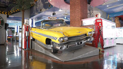 El nuevo juego Crazy Taxi será un título de conducción a gran escala con multijugador (Fuente de la imagen: SEGA en YouTube)