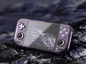 La Retroid Pocket Nova es una consola portátil con pantalla 4:3 que funciona con el sistema operativo « Android ».
