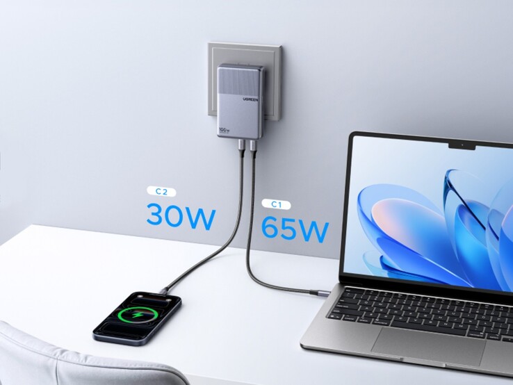 El delgado Ugreen Nexode Air de 100 W carga dos dispositivos.