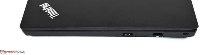 Bien: USB 2.0 Tipo A, RJ45 Ethernet, cerradura Kensington
