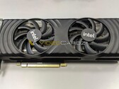 Este es el aspecto que podría tener la tarjeta gráfica Intel Arc Alchemist (imagen vía Videocardz)