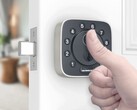 Las cerraduras inteligentes con huella dactilar U-tec Ultraloq Bolt son compatibles con Apple Home. (Fuente de la imagen: U-tec)