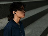 Puede que los Momentum True Wireless 2 sean populares, pero Sennheiser sigue queriendo deshacerse de su división de auriculares de consumo. (Fuente de la imagen: Sennheiser)