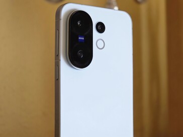 Reseña del Vivo X200 FE (Fuente de la imagen: Marcus Herbrich)