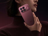 El K100 Pro tiene un precio a partir de 548 dólares. En la imagen: la versión en color rojo del teléfono.