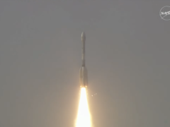 El vehículo de lanzamiento de NISAR despegando del Centro Espacial Satish Dhawan (Fuente de la imagen: ISRO)