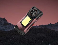 El smartphone robusto WP56 de Oukitel cuenta con una potente batería de 16.000 mAh para una larga autonomía. (Fuente de la imagen: Oukitel)