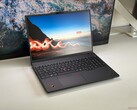 Portátil empresarial premium con una pantalla económica - Análisis del Lenovo ThinkPad T16 Gen 5 AMD