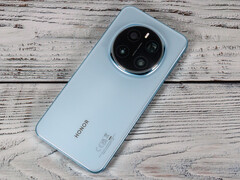 El Magic7 Pro. (Fuente de la imagen: Notebookcheck)