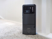 El Mi 11 Ultra. (Fuente: Pocket Lint)