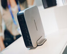 El M2 Pro puede equiparse con hasta un Intel Core Ultra X9 388H. En la imagen: la parte trasera del mini PC. (Fuente de la imagen: EET-China)