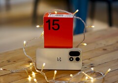 El OnePlus 15 viene con una gran batería. Lo hemos puesto a prueba para comprobar la duración real de la batería. (Fuente de la imagen: Notebookcheck)