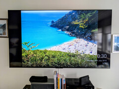 No hay necesidad de invertir en un Samsung Frame, o entregar sus recuerdos a Google, cuando puede transmitir fotos directamente desde su NAS a su dispositivo Android. (Fuente de la imagen: Notebookcheck)