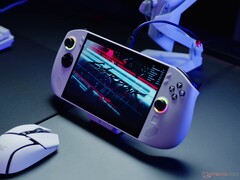 Dispositivo portátil Lenovo Legion Go S que ejecuta Cyberpunk 2077 (Fuente de la imagen: Notebookcheck)