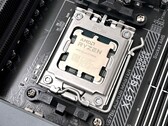 Análisis de AMD Ryzen 9 7950X y AMD Ryzen 7 7700X