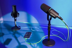 El MV7i en uso como interfaz de audio para un smartphone (Fuente de la imagen: Shure)