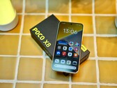 El Xiaomi Poco X8 es robusto y tiene un aspecto moderno, pero también presenta muchas debilidades.