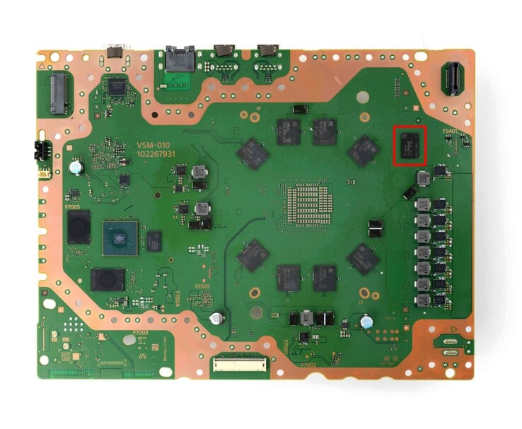 Placa base de PlayStation 5 Pro mostrando la APU de AMD (Fuente de la imagen: iFixit)