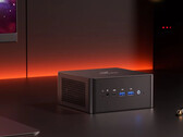 El último mini PC de MINISFORUM viene con una APU de la familia Hawk Point de AMD. (Fuente de la imagen: MINISFORUM)