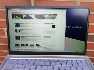 Asus ZenBook 14 - Uso al aire libre