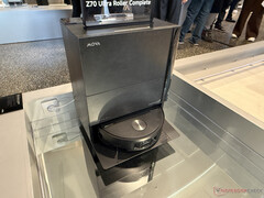 Novedad de Mova: Z70 Ultra Roller Completa en un llamativo diseño.