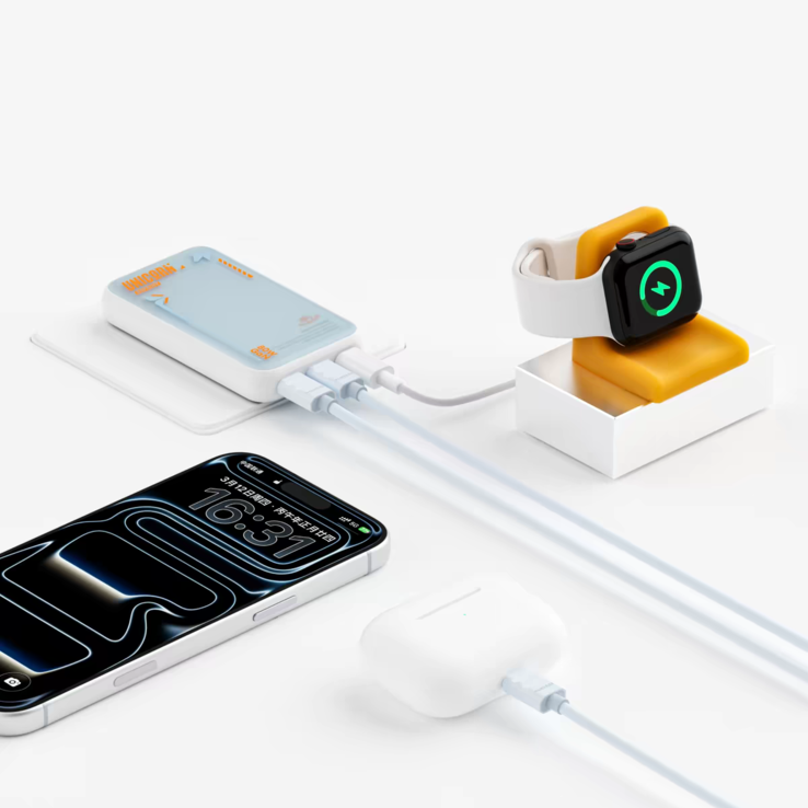 El cargador que se está utilizando para cargar tres dispositivos