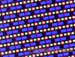 Matriz de subpíxeles OLED de Sharp