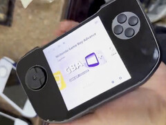 La GameMT E3 sería una incorporación bastante extraña al mercado de las consolas portátiles de juegos horizontales. (Fuente de la imagen: vía Retro Gaming with Deadfred)