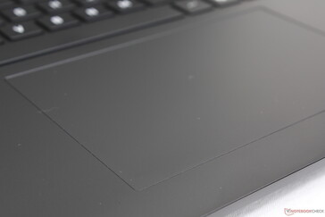 Clickpad grande con poco recorrido