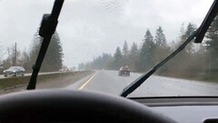 La sensibilidad de los limpiaparabrisas automáticos de Tesla puede pulsarse ahora manualmente (imagen: Tesla Girl/X)