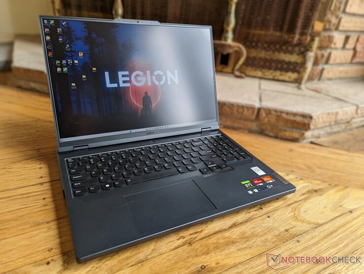 Lenovo Legion Pro 5 16ARX8 Lenovo Legion Pro 5 16ARX8