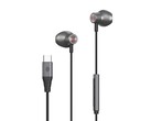 Los auriculares con cable RedMagic con conector USB-C.