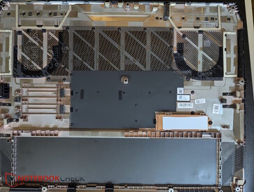 Almohadilla de refrigeración sólo para SSD 1, preparada para 3 y 4