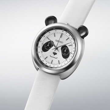 El Seiko Power Design Project Panda Chronograph en blanco