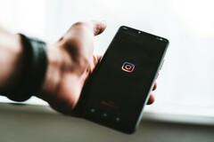Los usuarios de Instagram pronto podrán cambiar los vídeos a voluntad utilizando la IA. (Fuente de la imagen: Claudio Schwarz)