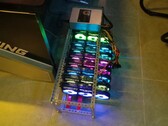 La minería de criptomonedas ha generado mayores beneficios que los que tenían algunos cibercafés antes de COVID-19, aparentemente. (Fuente de la imagen: STAR GAMING)