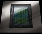 Primer plano de una GPU Nvidia RTX con los circuitos expuestos y la carcasa metálica (Fuente de la imagen: Nvidia)