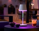 Este verano se lanza una nueva gama de productos de iluminación inteligente de Philips Hue, incluida la lámpara de mesa portátil Go. (Fuente de la imagen: Philips Hue)