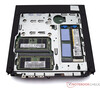 Lenovo ThinkStation P3 Tiny con parte inferior abierta