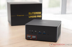 Minisforum EliteMini UM890 Pro con AMD Ryzen 9 8945HS. (Fuente de la imagen: Notebookcheck)