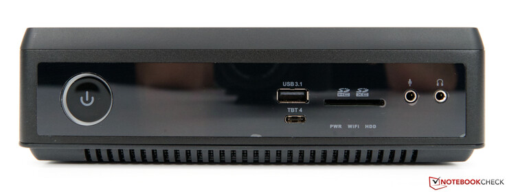 Frontal: 1x USB 3.1 Tipo-A, 1x Thunderbolt 4 (sólo datos), lector de tarjetas SD, micrófono de 3,5 mm, auriculares de 3,5 mm