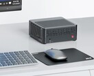 La caja EliteMini X400 es un poco más voluminosa que la NUC de Intel promedio. (Fuente de la imagen: MINISFORUM)