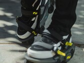 Los Moonwalkers de Shift Robotics utilizan algoritmos de inteligencia artificial para conducir el patín de 8 ruedas y caminar más rápido. (Fuente: Shift Robotics)