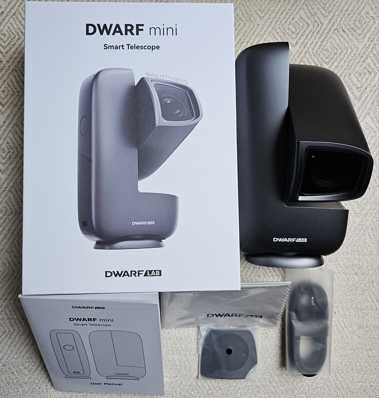 La Dwarf Mini viene con un paño de limpieza, un filtro solar y un cable USB-C.