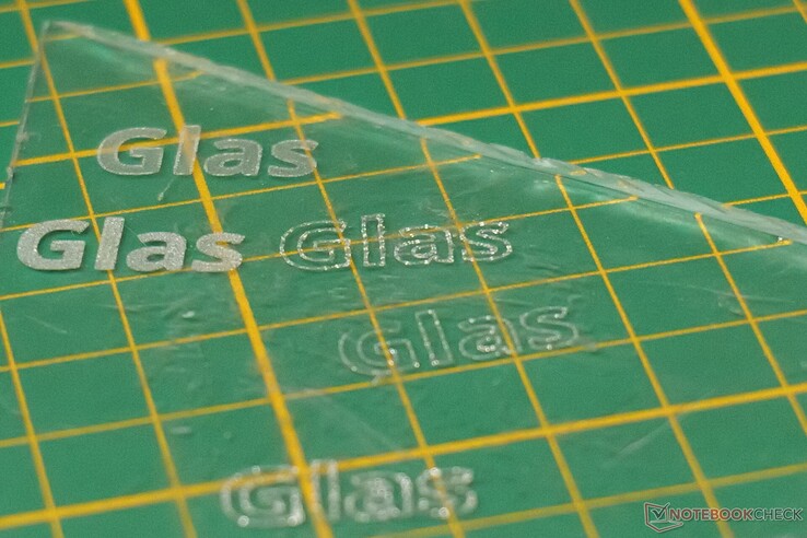 El vidrio se puede grabar, pero no cortar