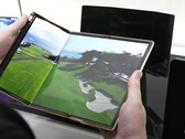 Según el informe, Huawei quiere sacar adelante una tableta de 10 pulgadas de doble pliegue en la primera mitad de 2024, y es probable que Samsung haga lo propio. (Imagen: SamMobile)