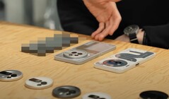 Un Nothing Phone (3) borroso sentado junto al Nothing Phone (3a) Pro. (Fuente de la imagen: Nothing)