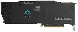 La placa trasera se siente sólida pero se siente como si se doblara hacia los bordes. (Fuente de la imagen: Zotac)